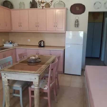 Brezza بيت للعطل كارباثوس